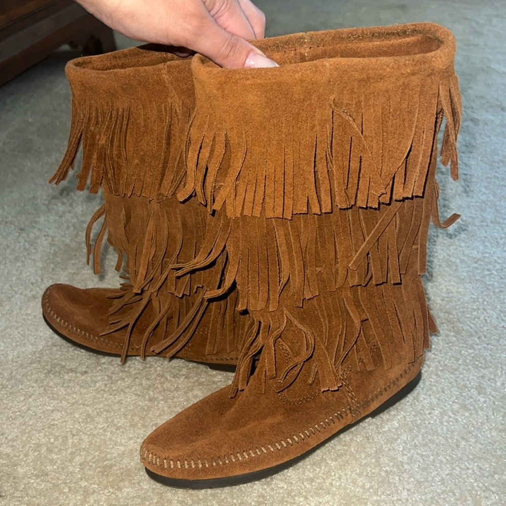 Minnetonka Moccasin 3-Layer Fringe Boot